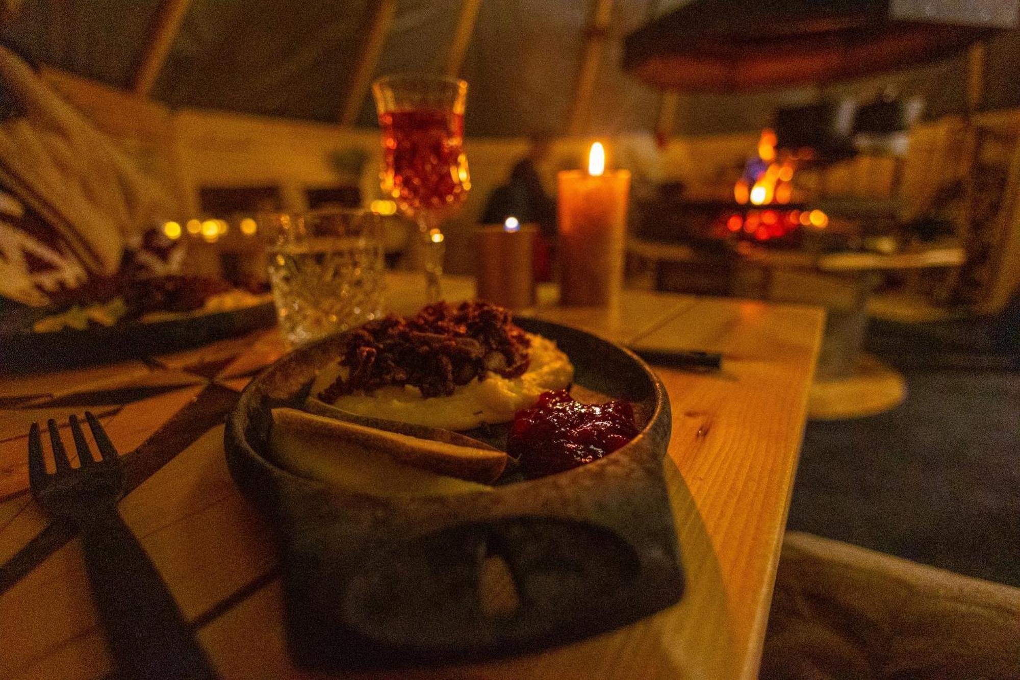 Skyfire Village Igloos Рованиеми Екстериор снимка